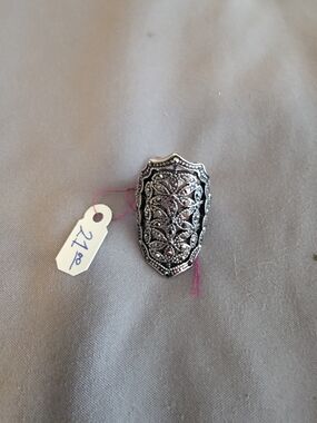 Plunder "PAULINA" Ring- Size 8- Ornate Shield-Shaped Silver With Grey Crystals